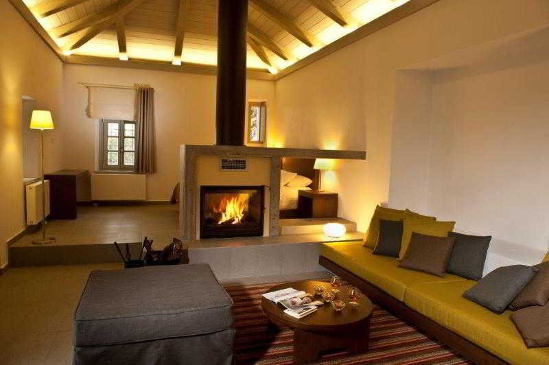 Monopatia Mountain Resort