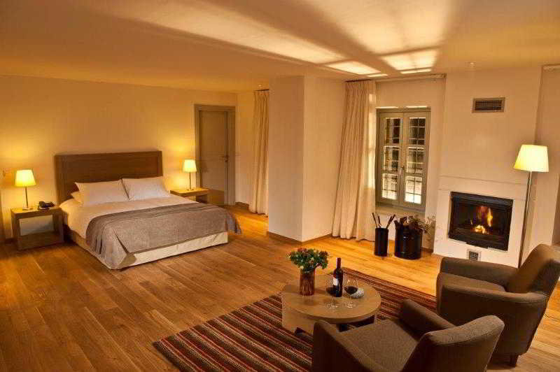 Monopatia Mountain Resort