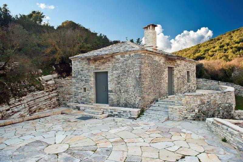 Monopatia Mountain Resort