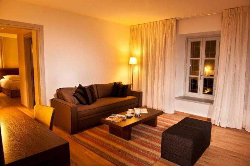 Monopatia Mountain Resort