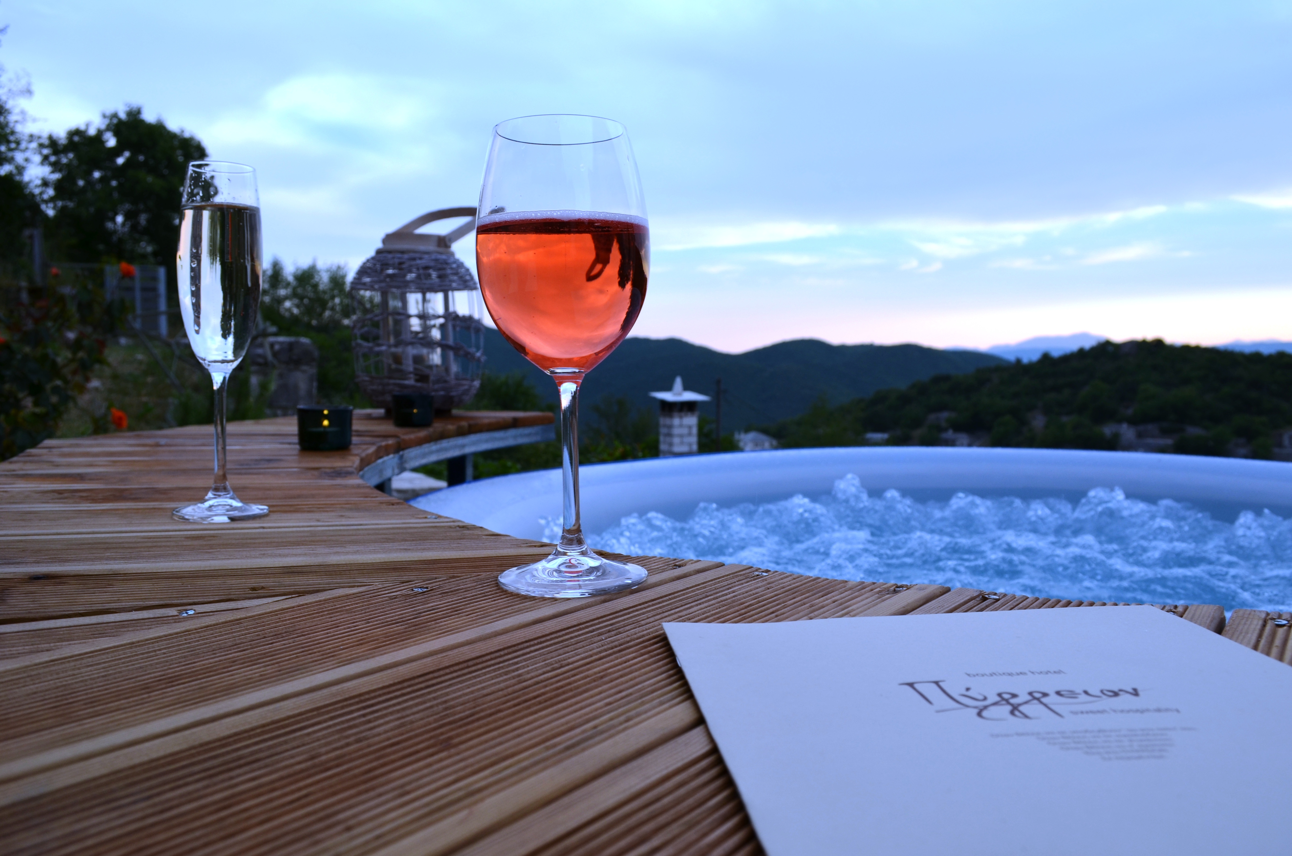 Pirrion Hotel