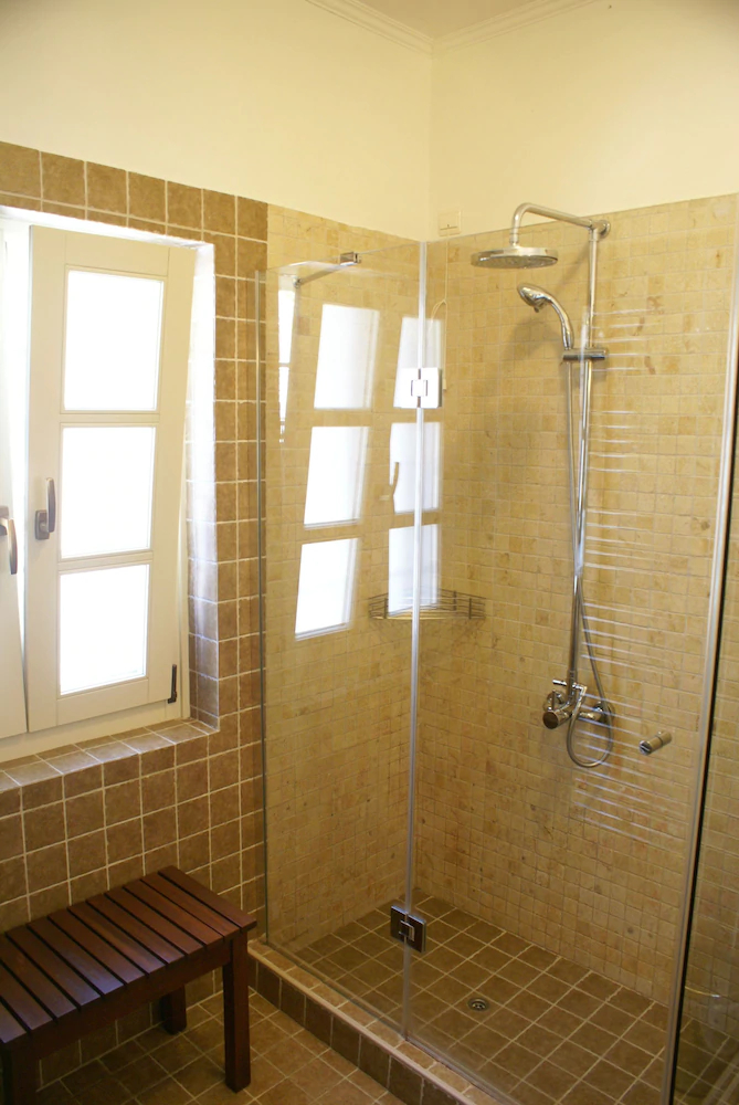 Gamila Rocks Mountain Hotel