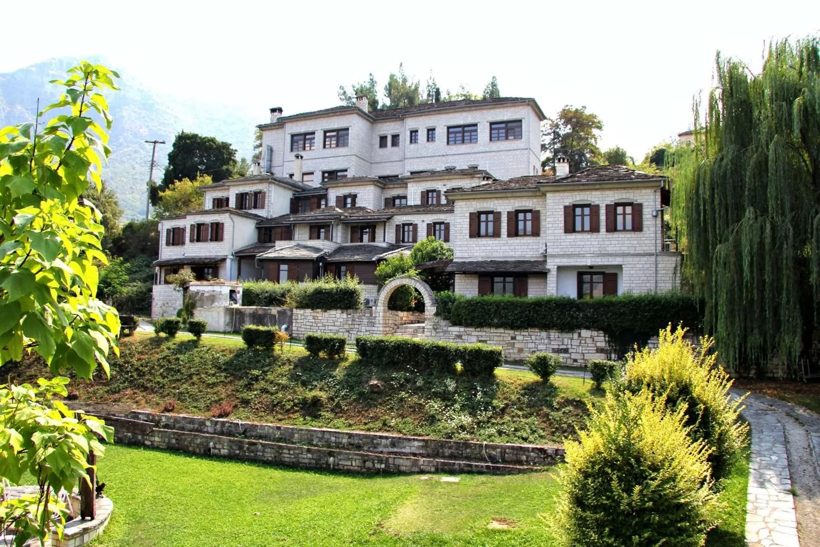 Taxiarxes Hotel