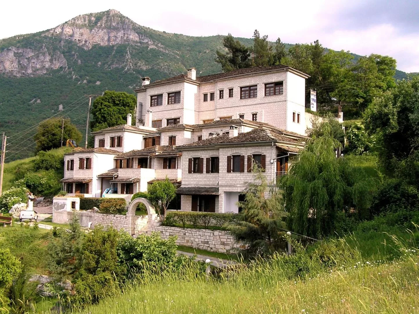 Taxiarxes Hotel