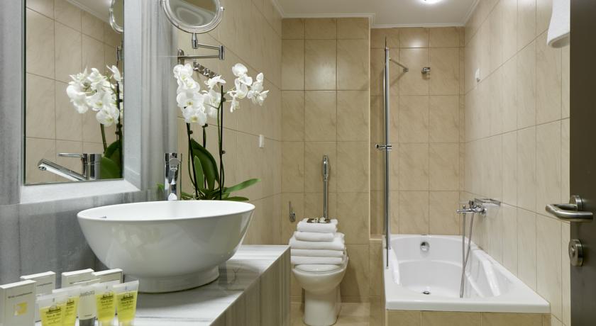 Aar Hotel & Spa