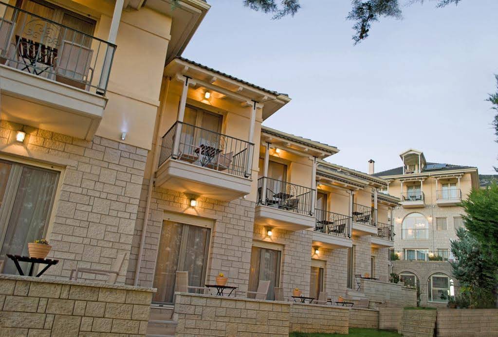Anemolia Resort
