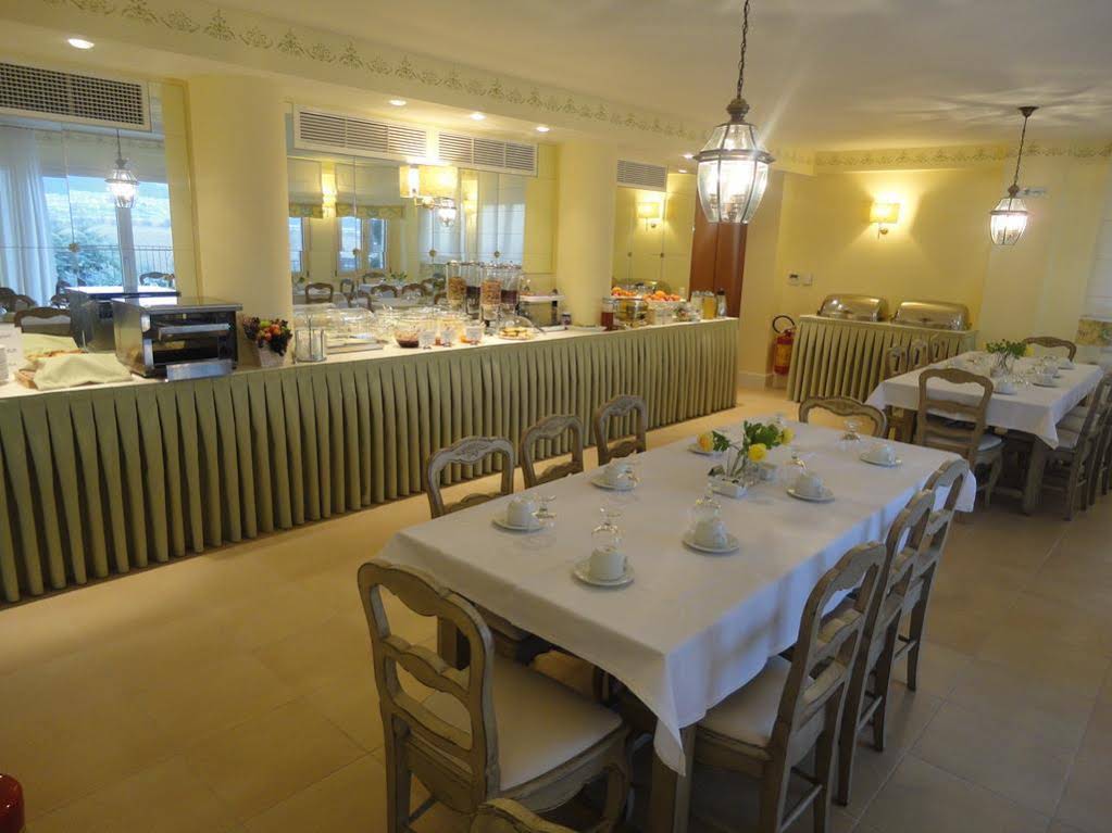 Anemolia Resort