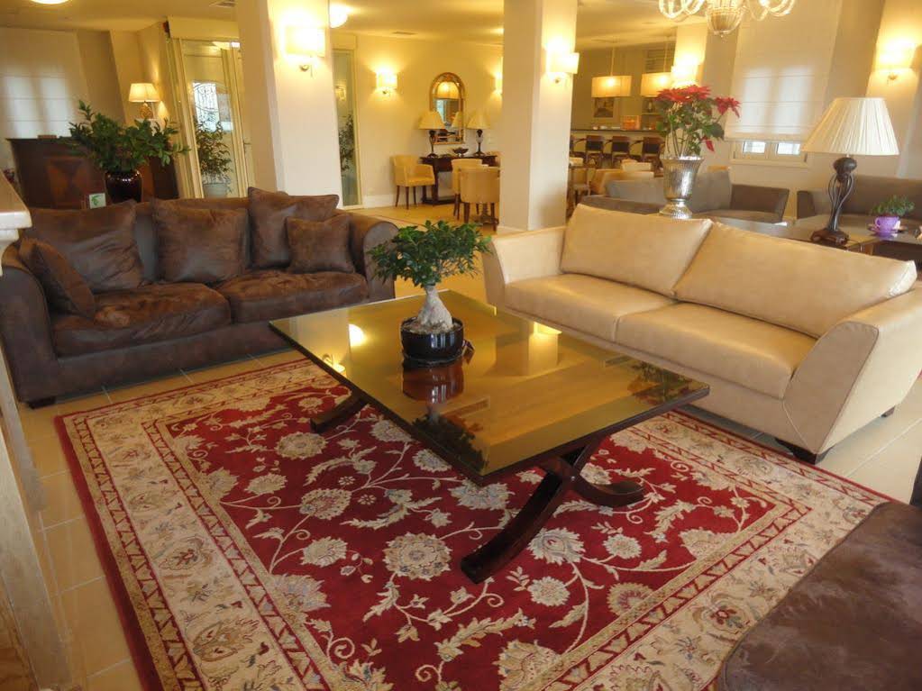 Anemolia Resort