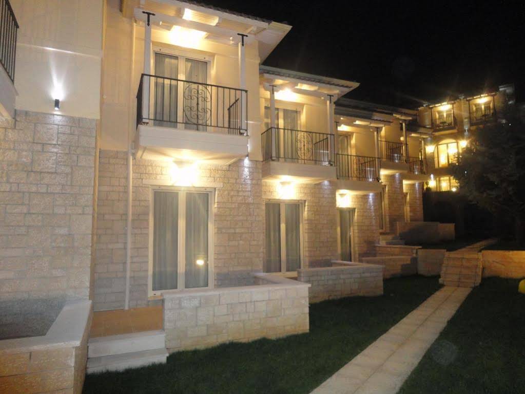 Anemolia Resort