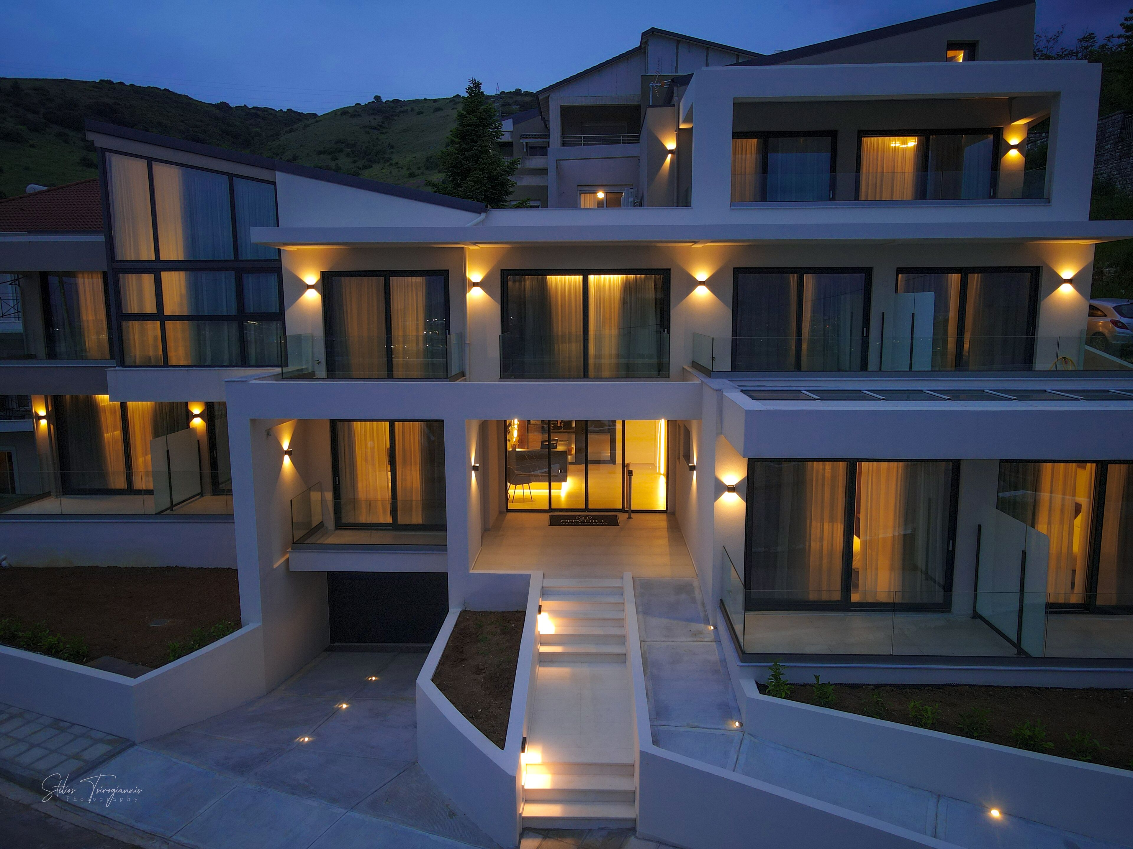 City Hill Luxury Apartments