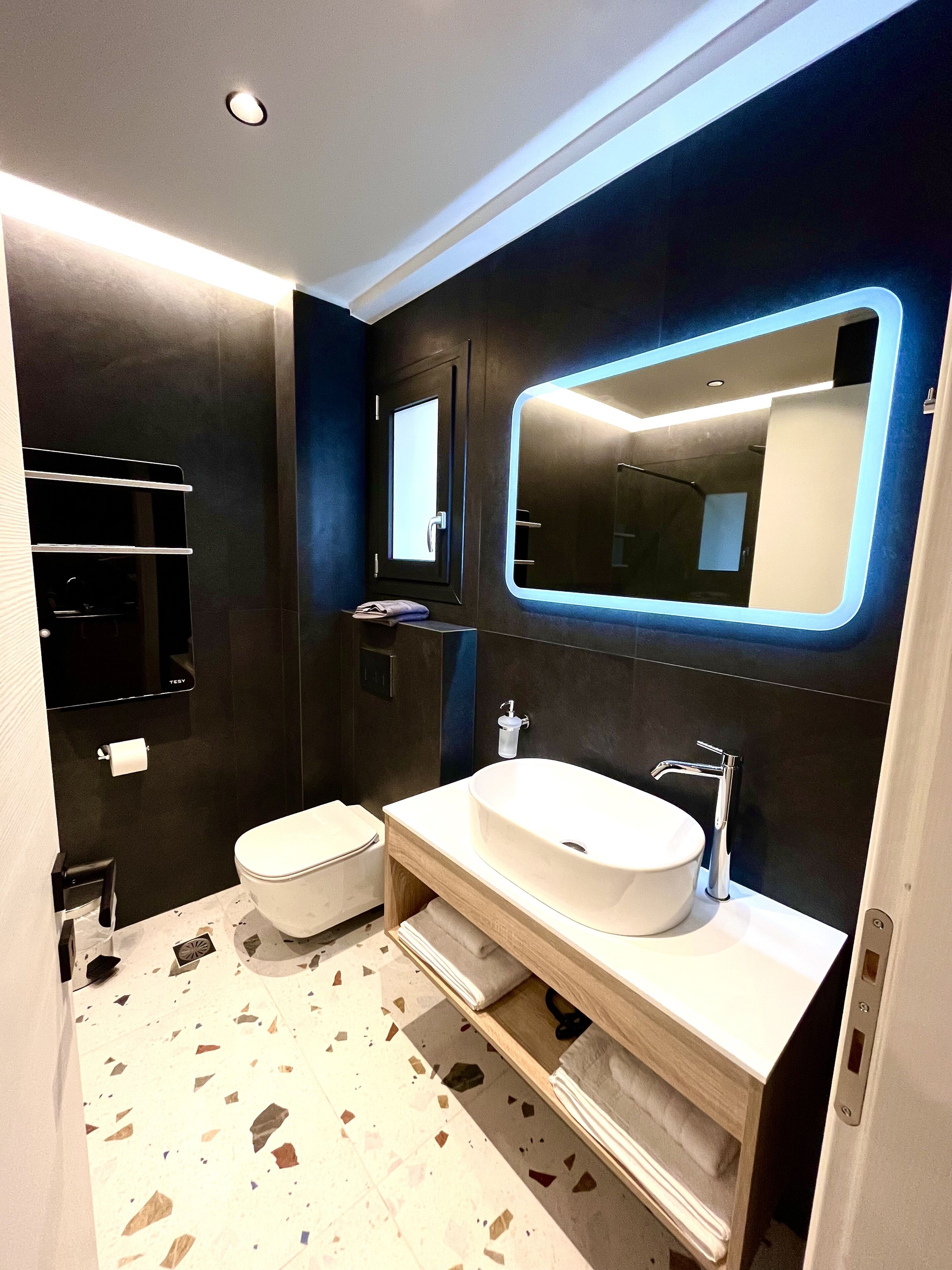 City Hill Luxury Apartments