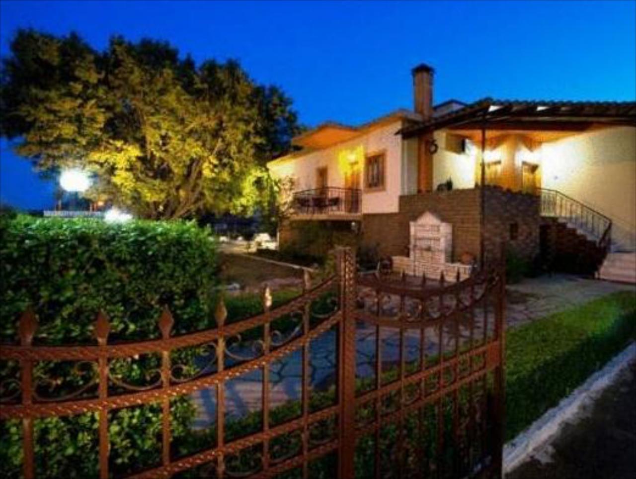 Gousias Guesthouse
