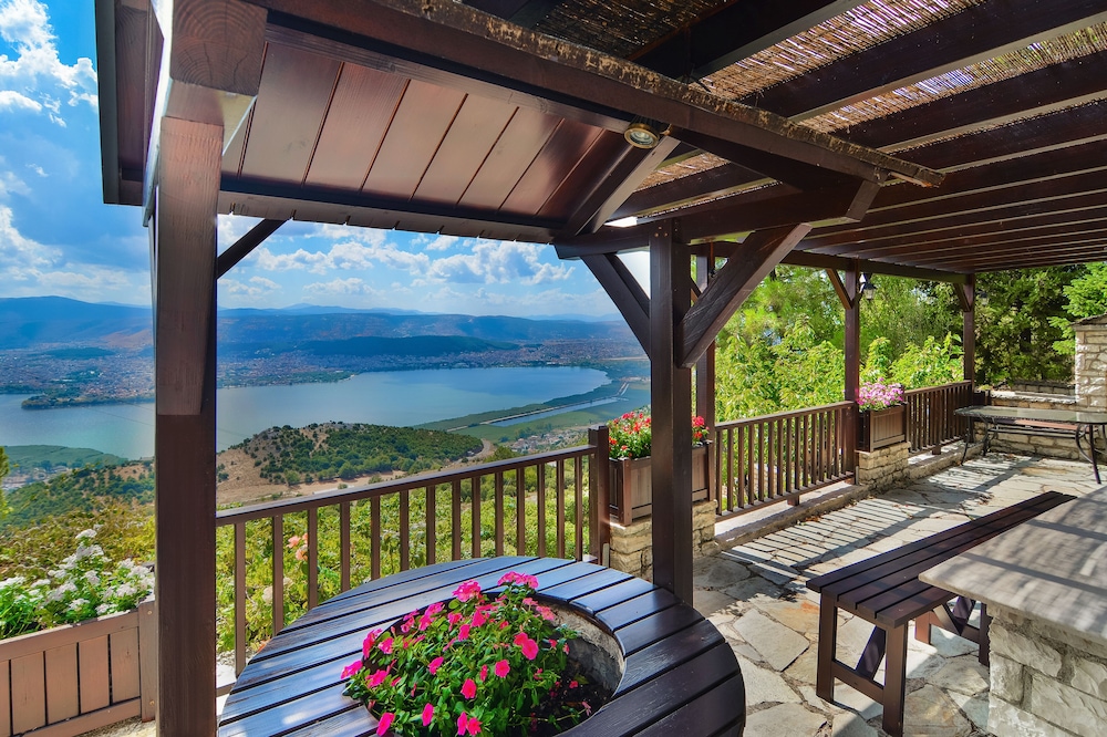 Infinity Villa Ioannina