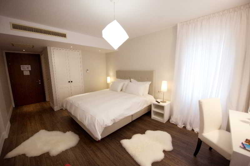 MIR Boutique hotel