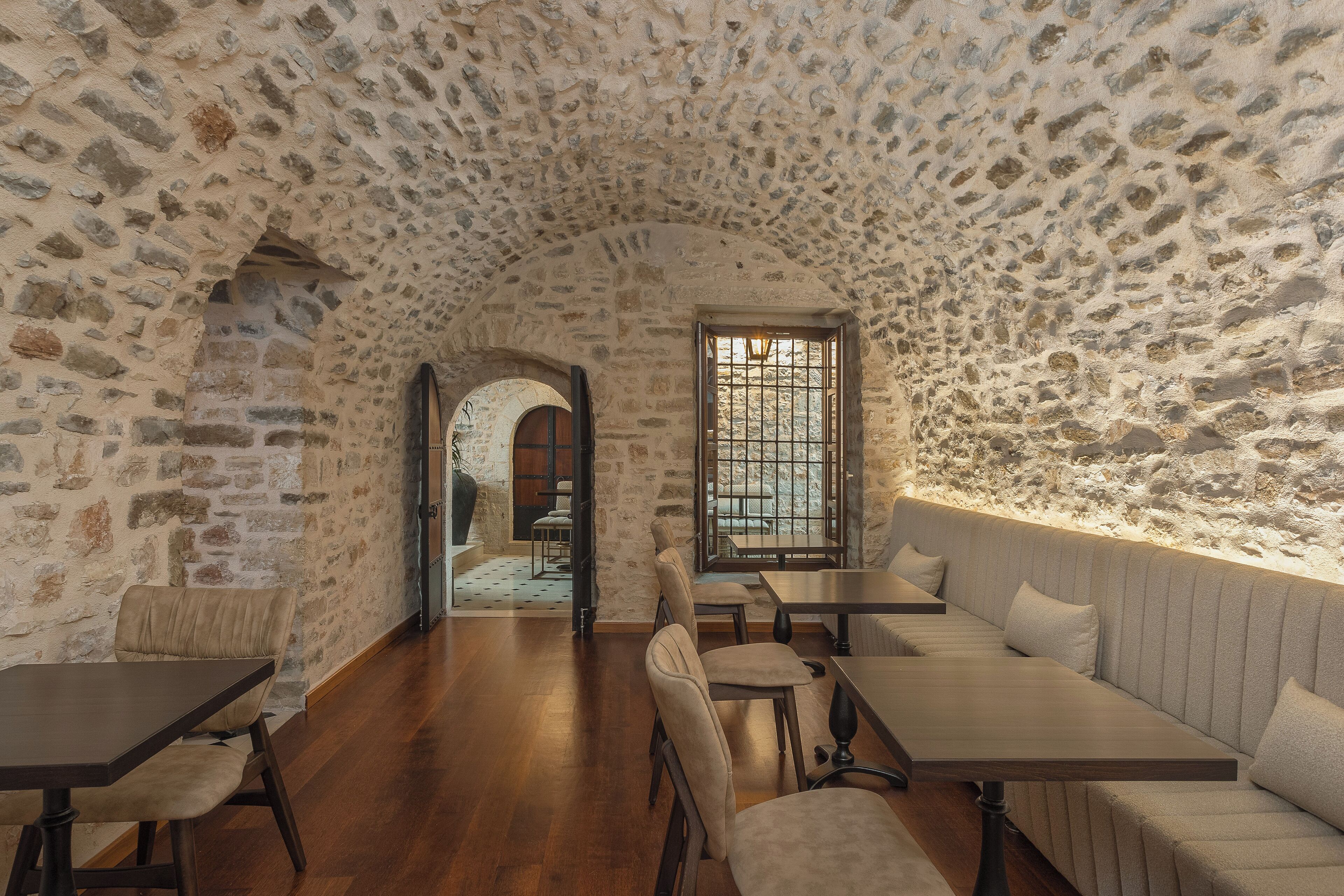 Stoes Boutique Hotel