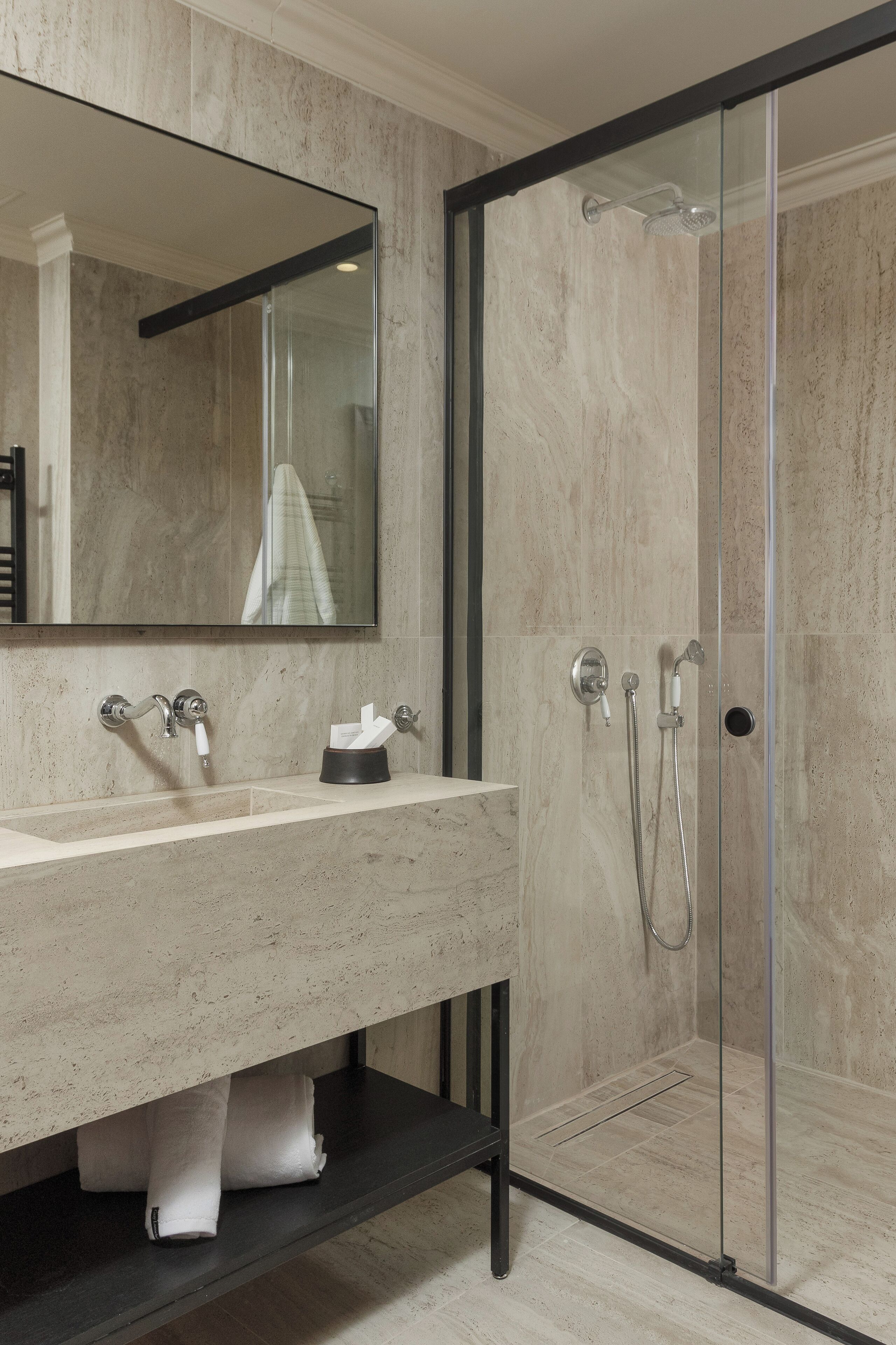 Stoes Boutique Hotel