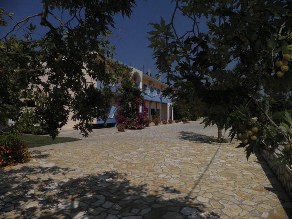 Ninos Grand Beach Resort