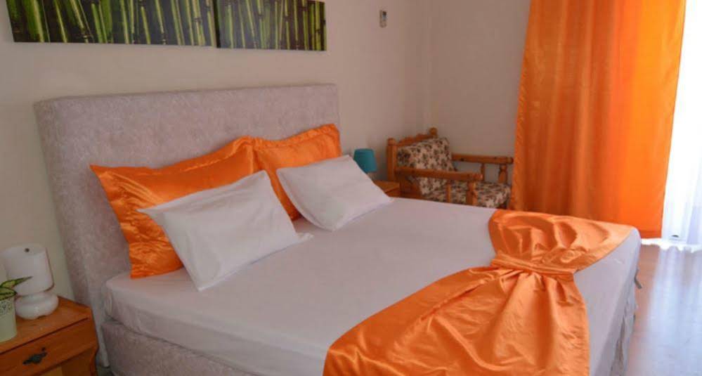 Ninos Grand Beach Resort