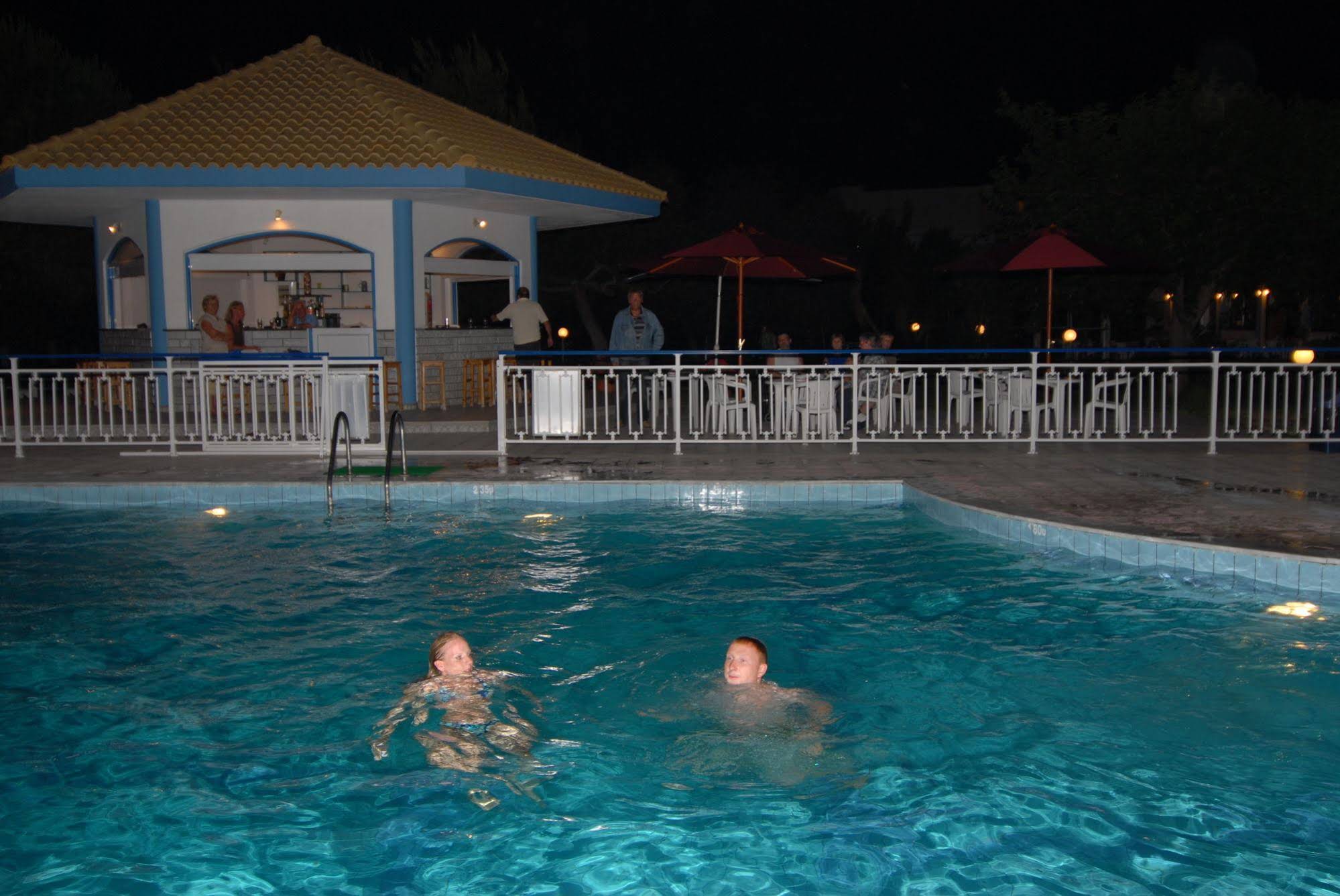 Ninos Grand Beach Resort