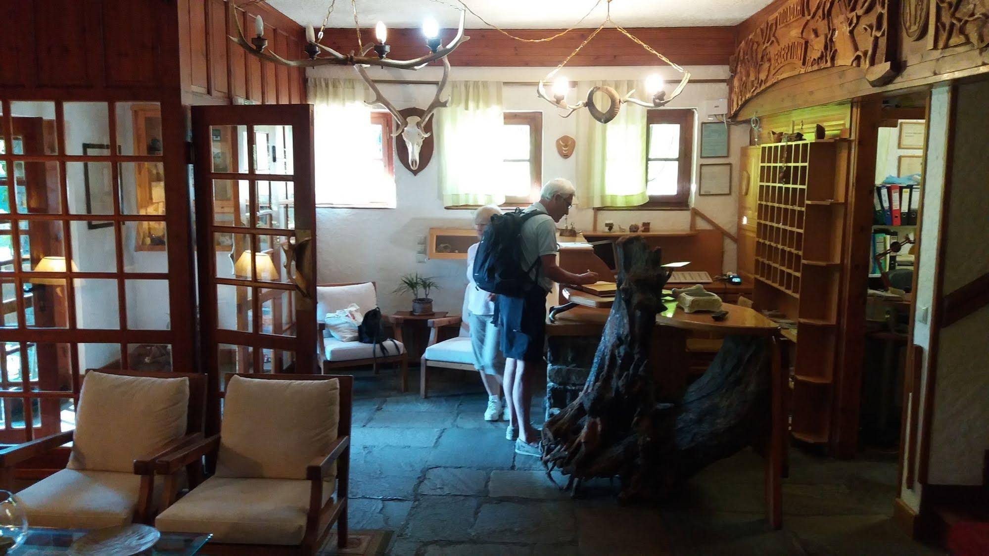 Bourazani Wildlife Resort