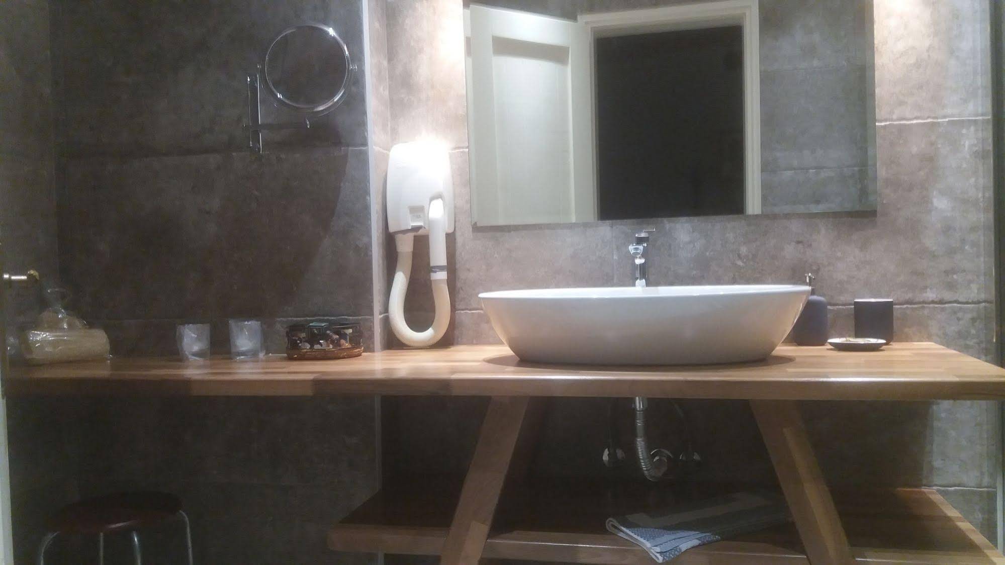 Bourazani Wildlife Resort