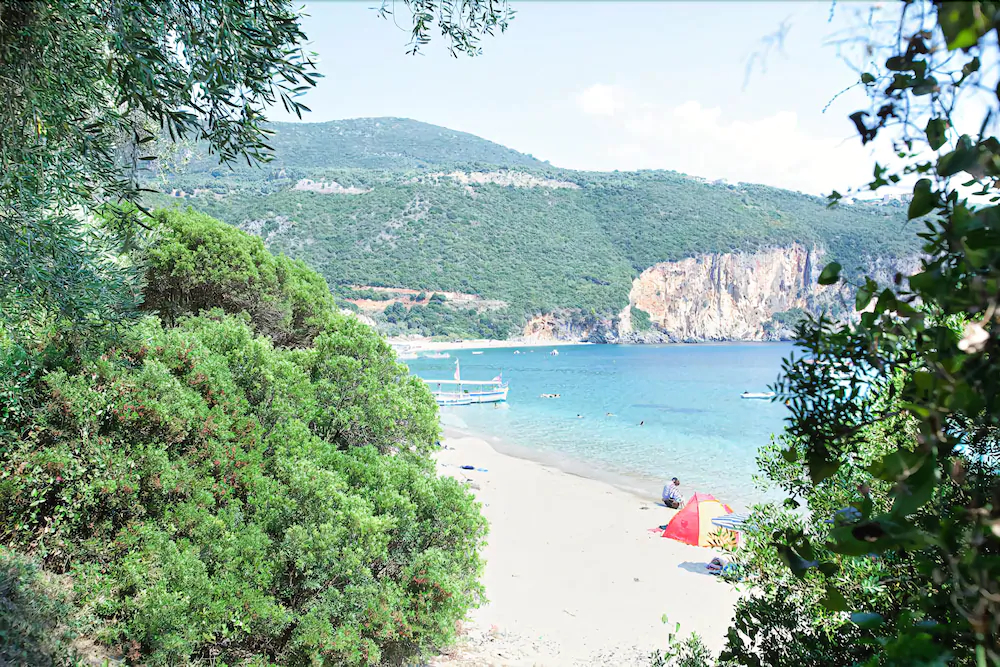 Enjoy Lichnos Bay Village, Camping & Apartments