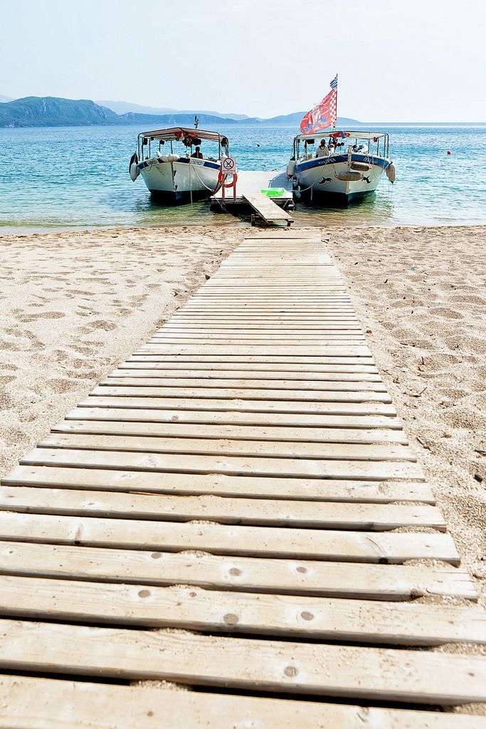 Enjoy Lichnos Bay Village, Camping & Apartments