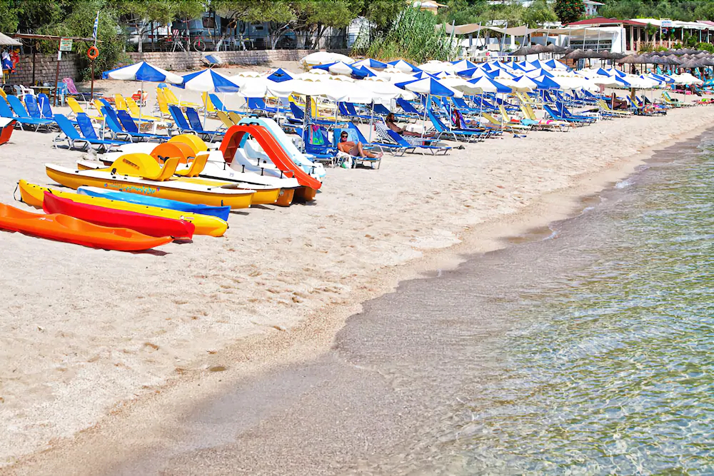 Enjoy Lichnos Bay Village, Camping & Apartments
