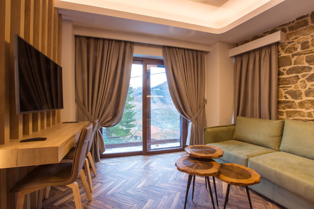 Adryades Luxury Apartments