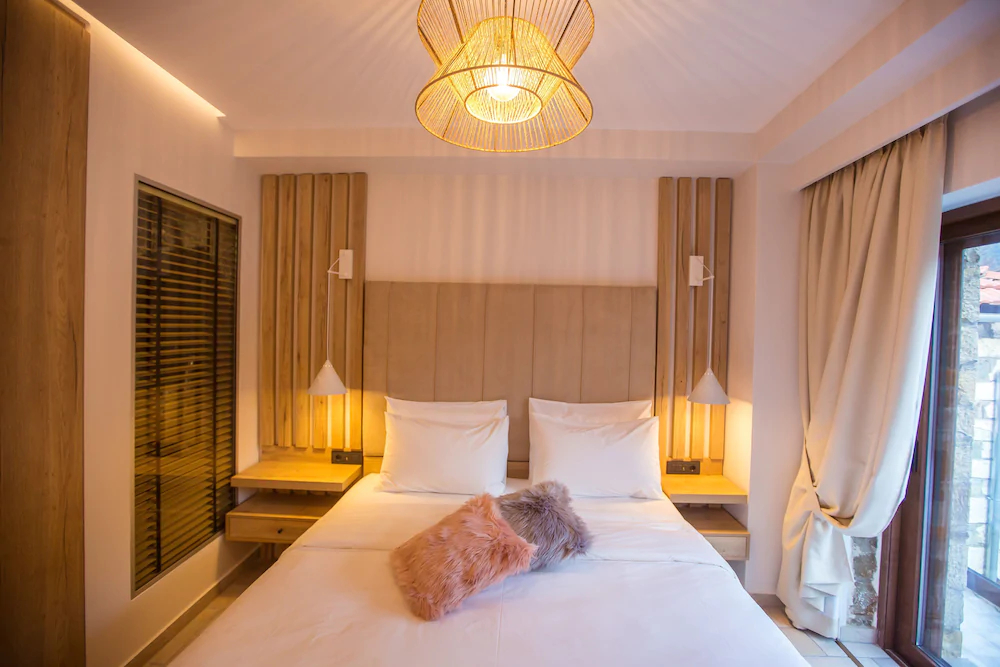 Adryades Luxury Apartments