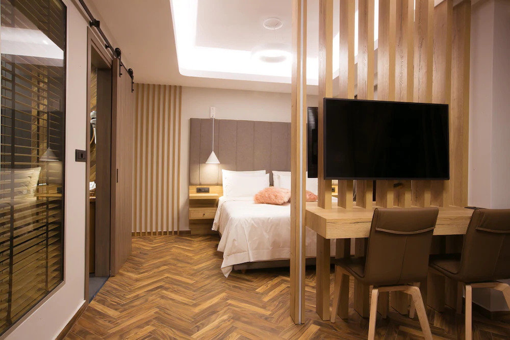 Adryades Luxury Apartments