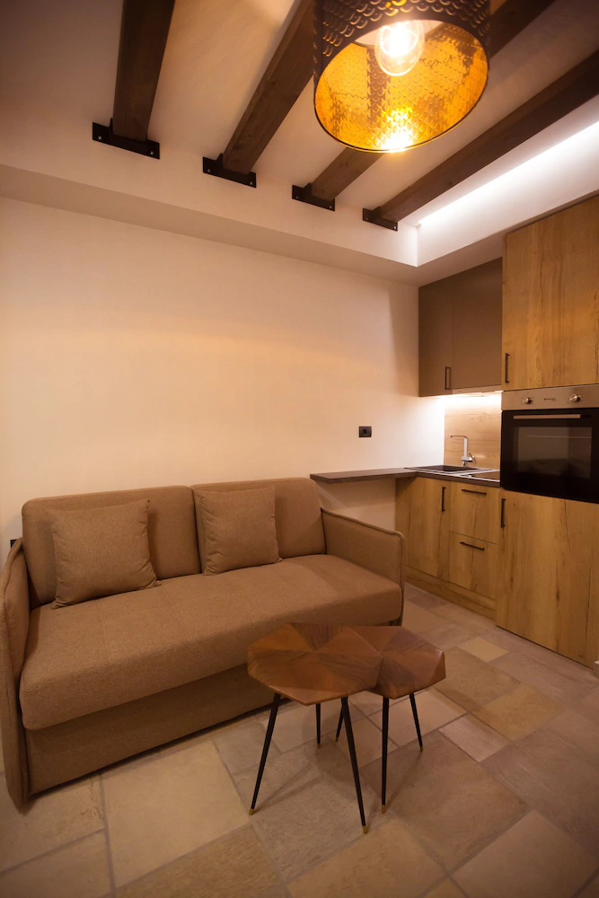 Adryades Luxury Apartments