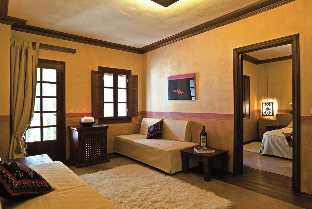 Katogi Averoff Hotel & Winery