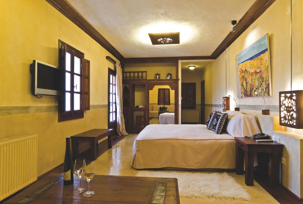 Katogi Averoff Hotel & Winery