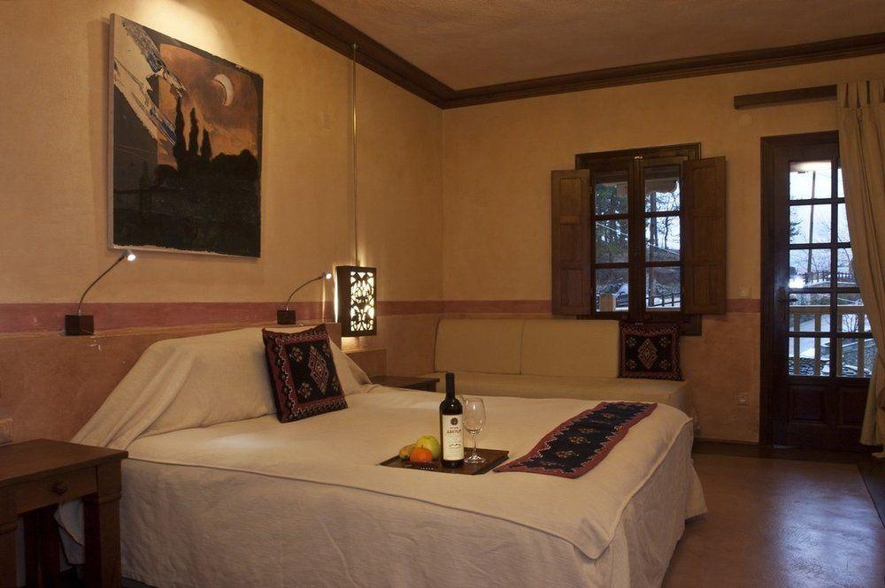 Katogi Averoff Hotel & Winery