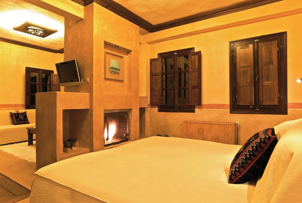 Katogi Averoff Hotel & Winery