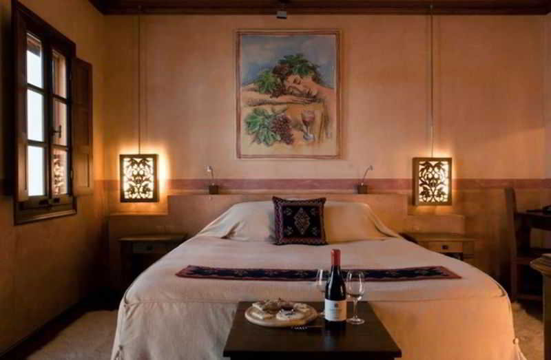 Katogi Averoff Hotel & Winery