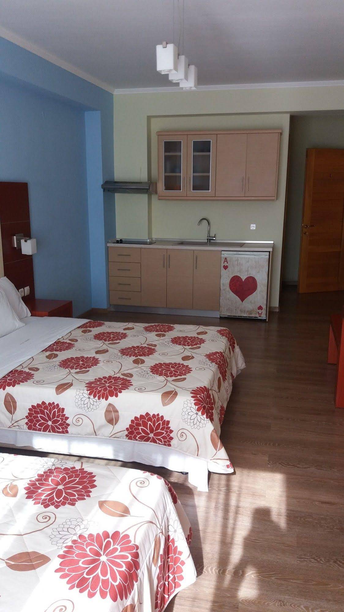Agnanti Resort