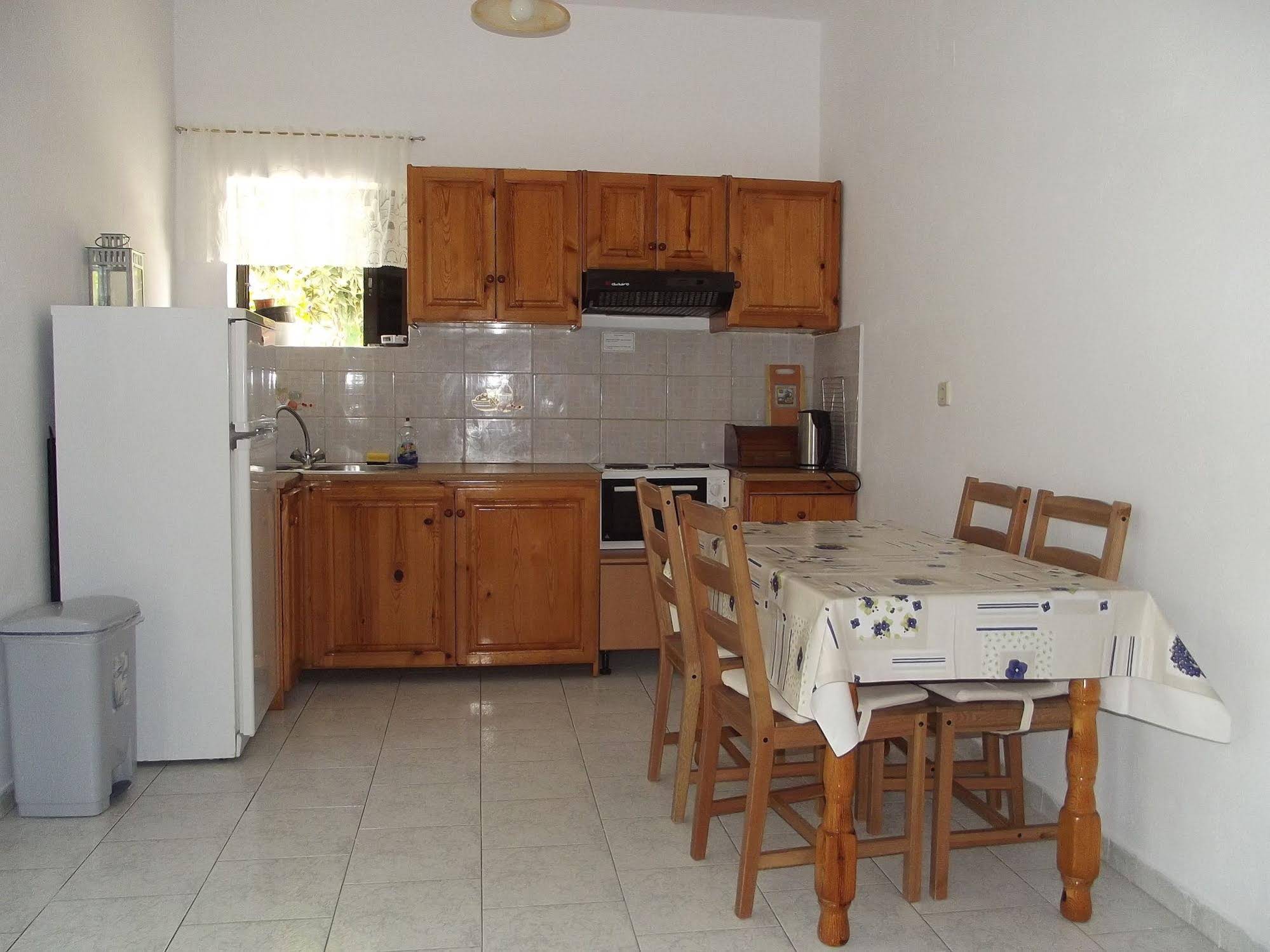 Christina Studios & Apartments