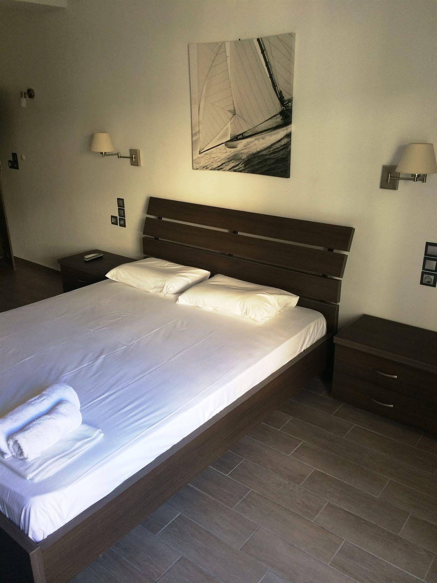 Christina Studios & Apartments