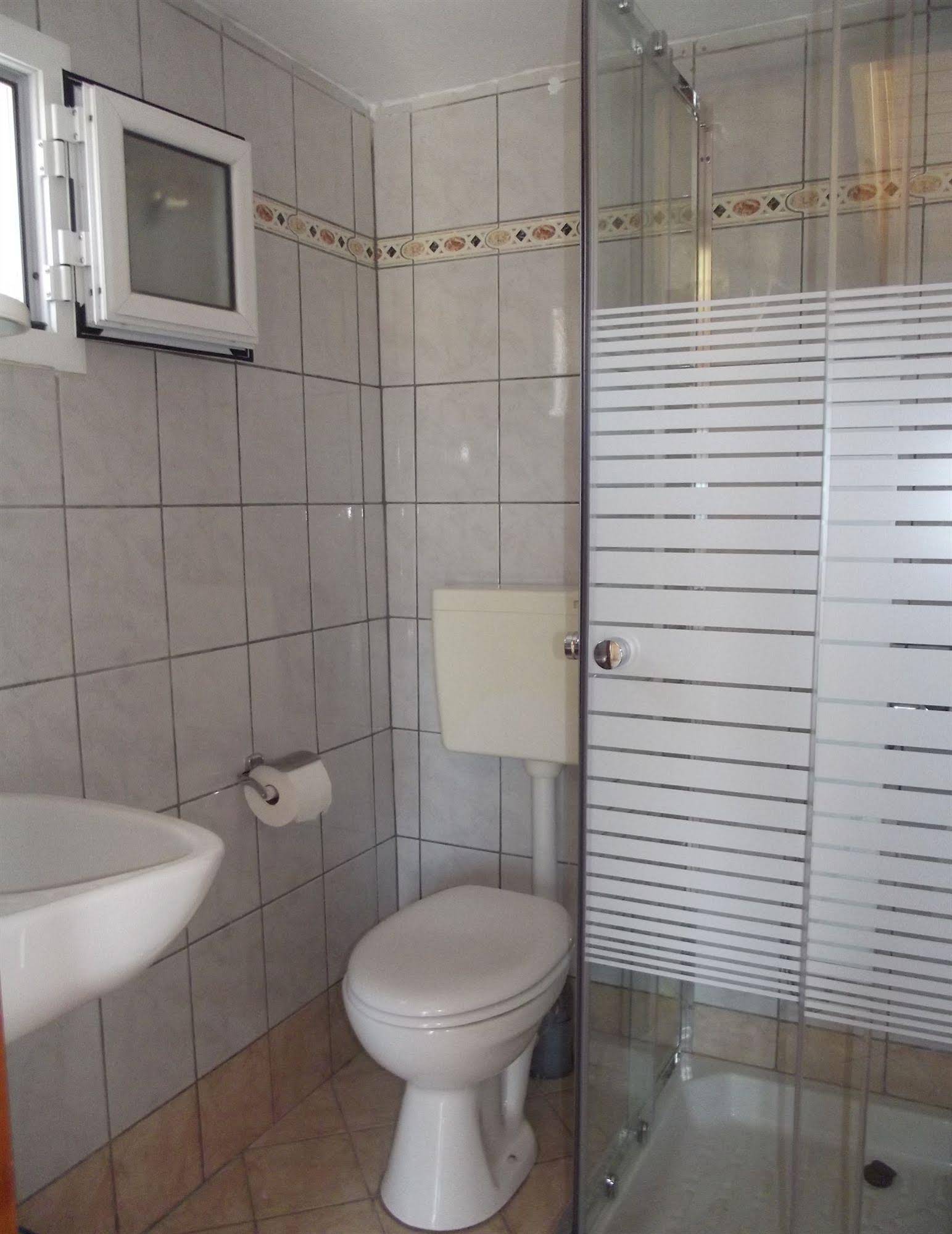 Christina Studios & Apartments