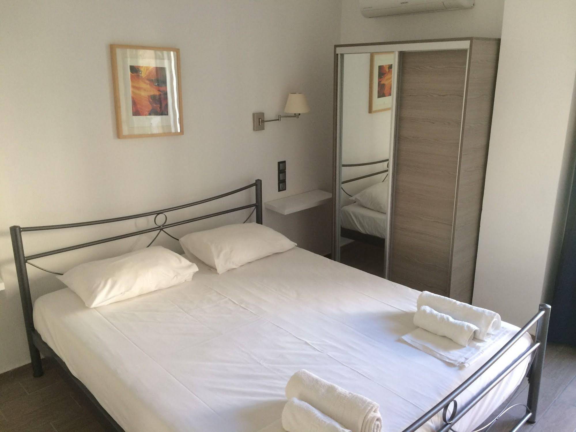 Christina Studios & Apartments