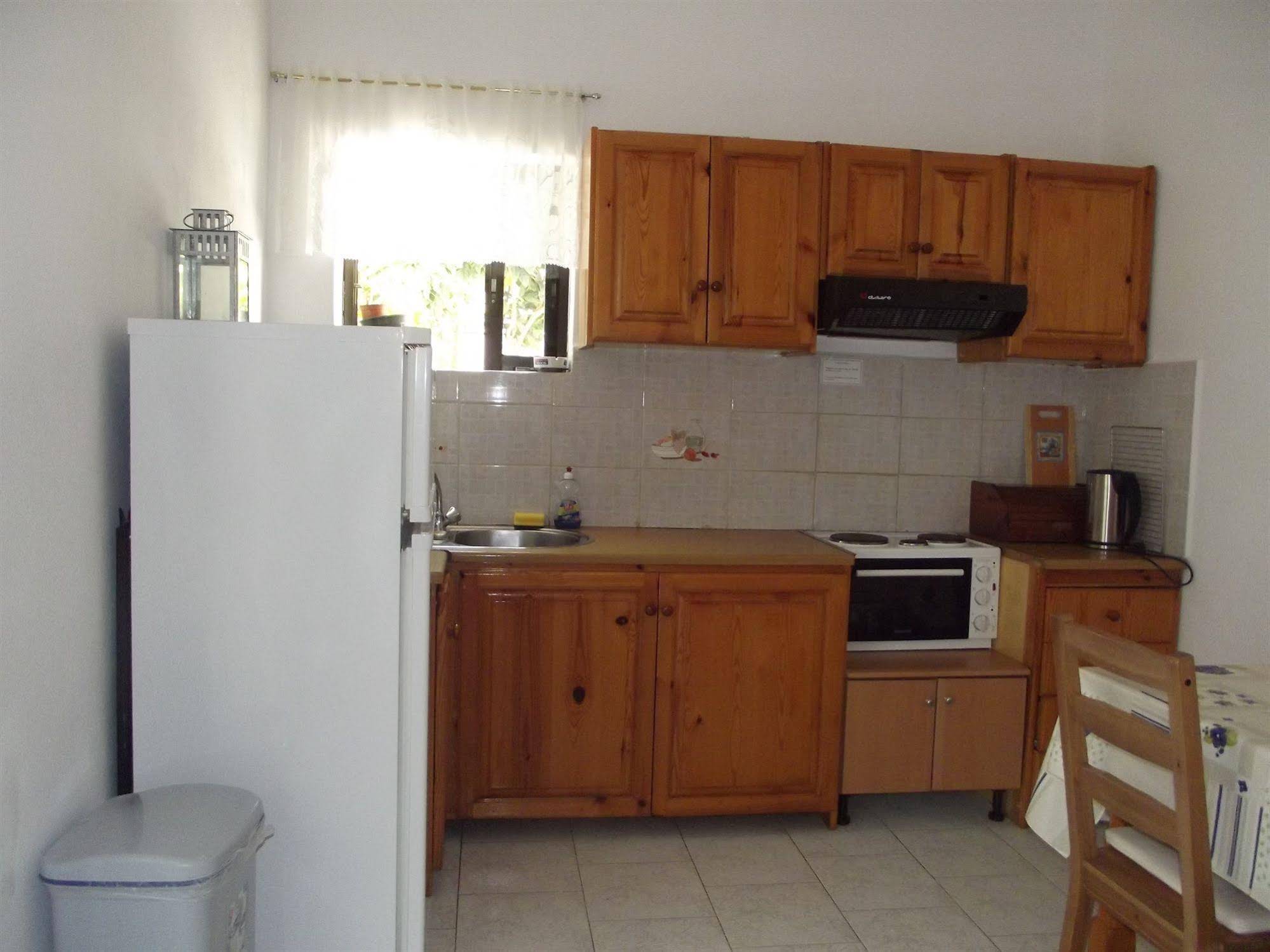 Christina Studios & Apartments