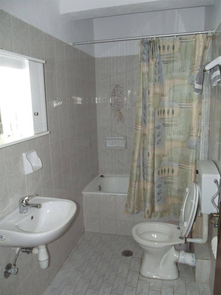 Christina Studios & Apartments