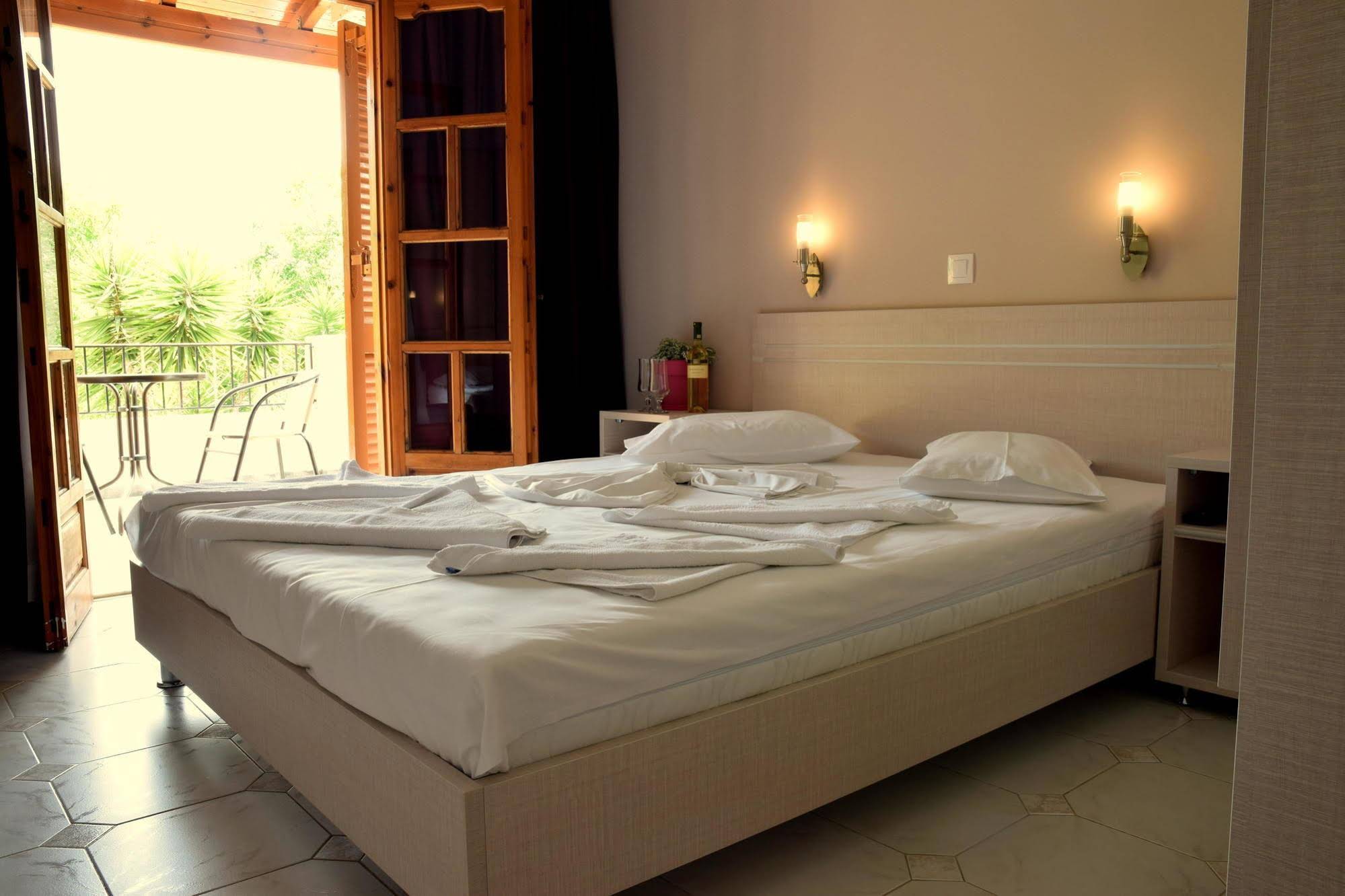 Dallas Valtos Studios