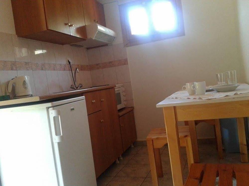 Dallas Valtos Studios