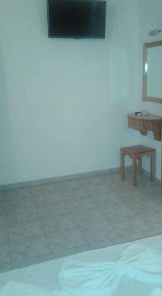 Dallas Valtos Studios