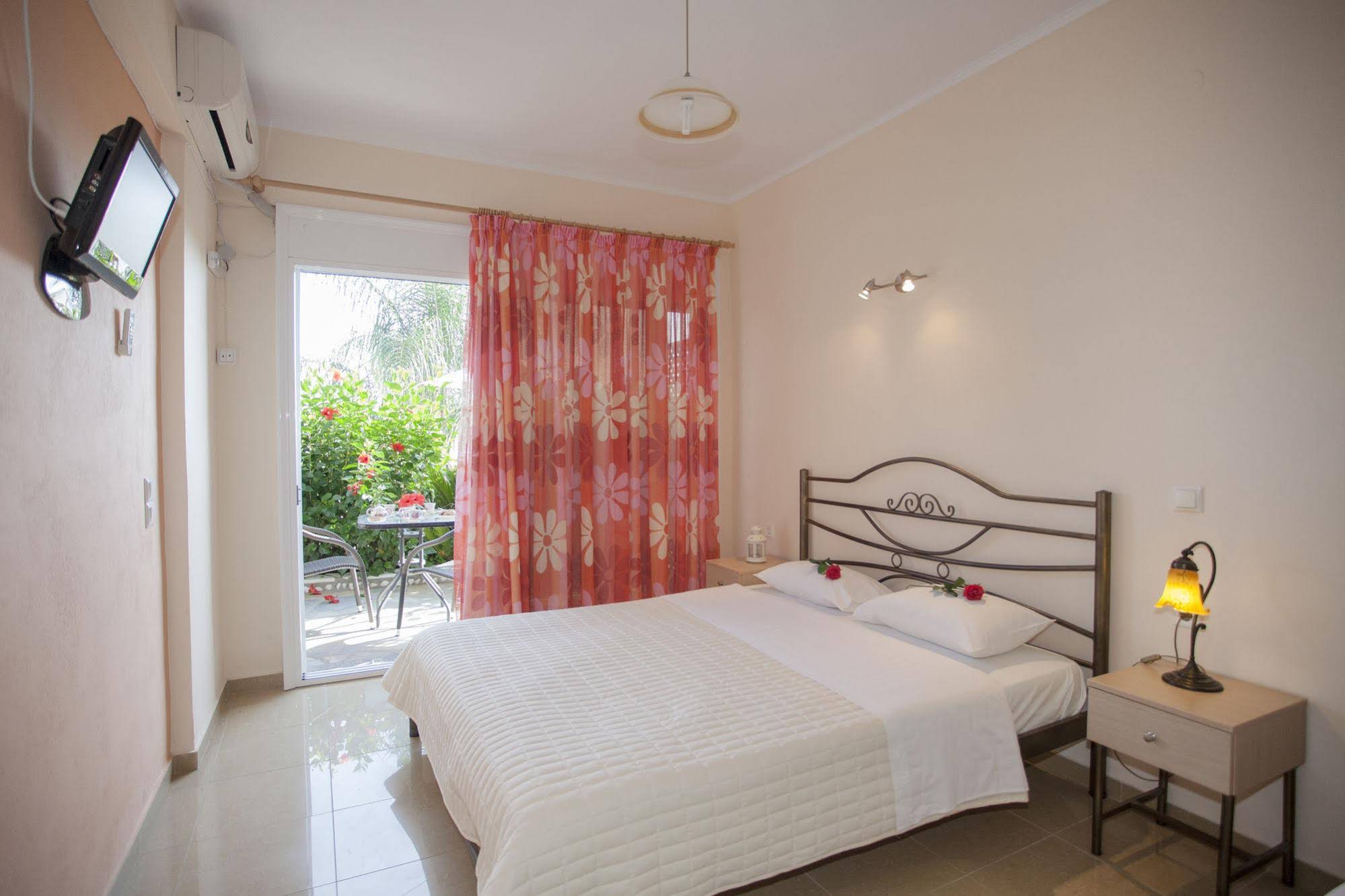 Filoxenia Sea & View