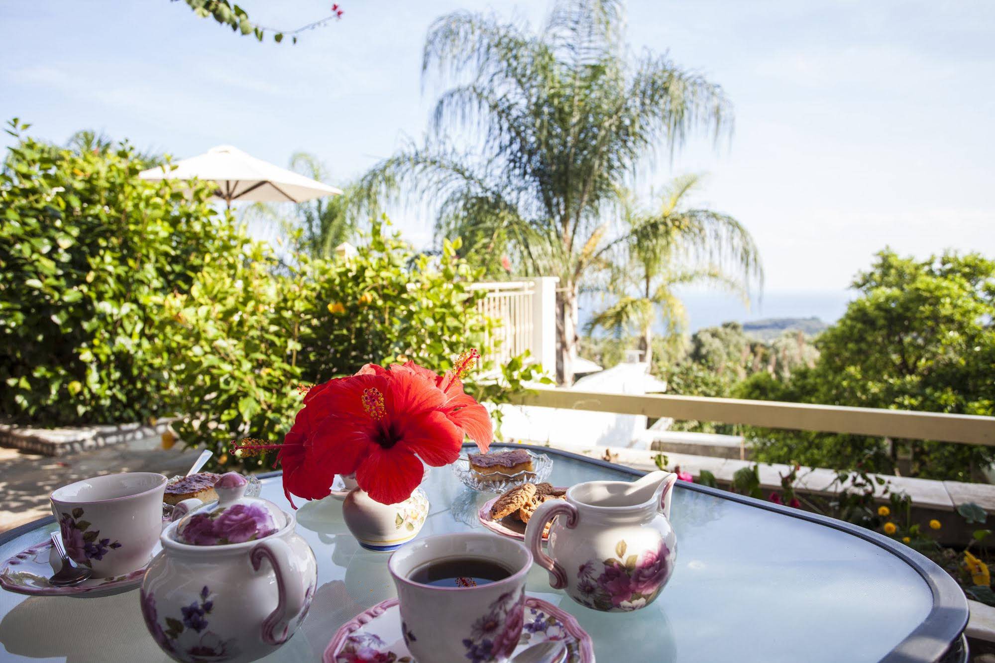 Filoxenia Sea & View