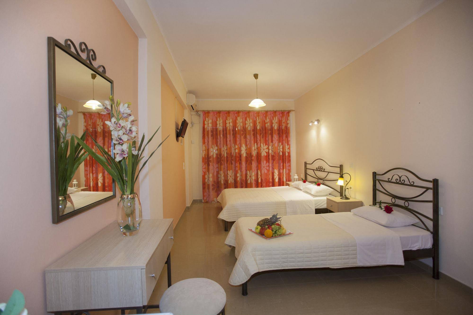 Filoxenia Sea & View